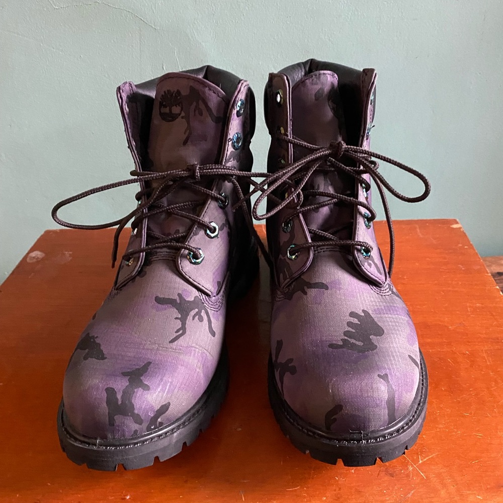 Plum passion timberland camo  boots!